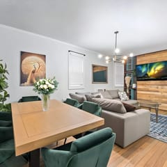 Massive 4-Story Home|Sleeps 30 | 25 Minutes to NYC